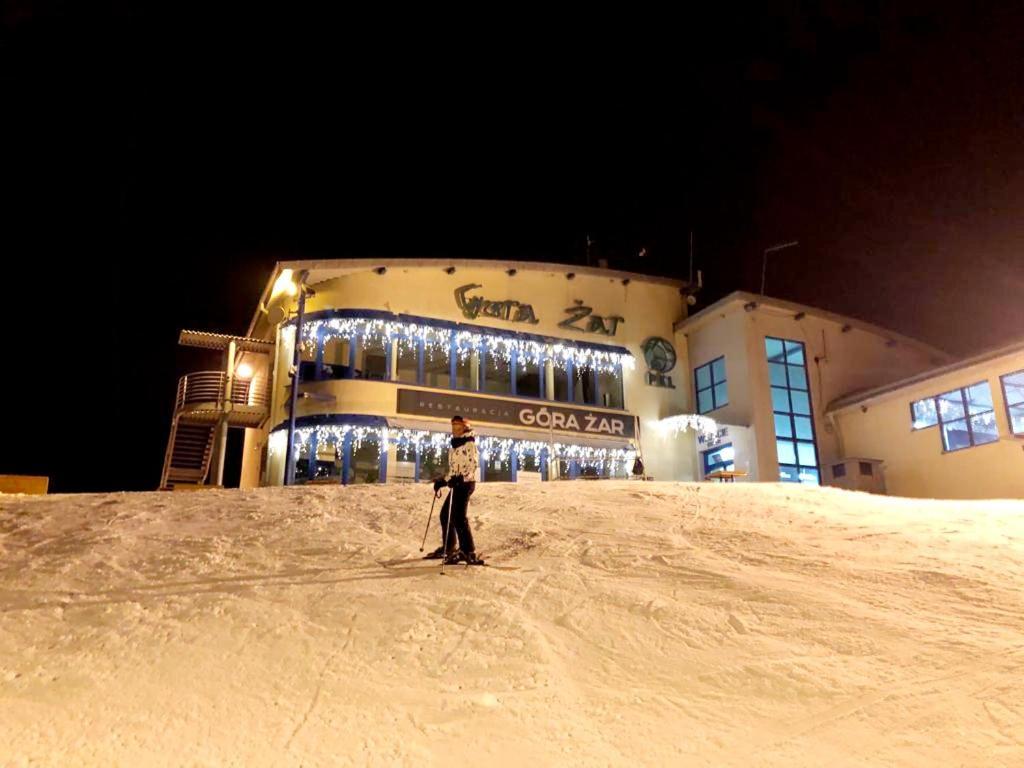 Zaroowka Hotel Miedzybrodzie Zywieckie Exterior photo